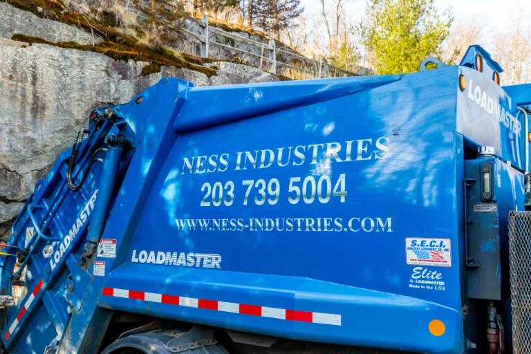 Efficient residential trash pickup in Brookfield, CT